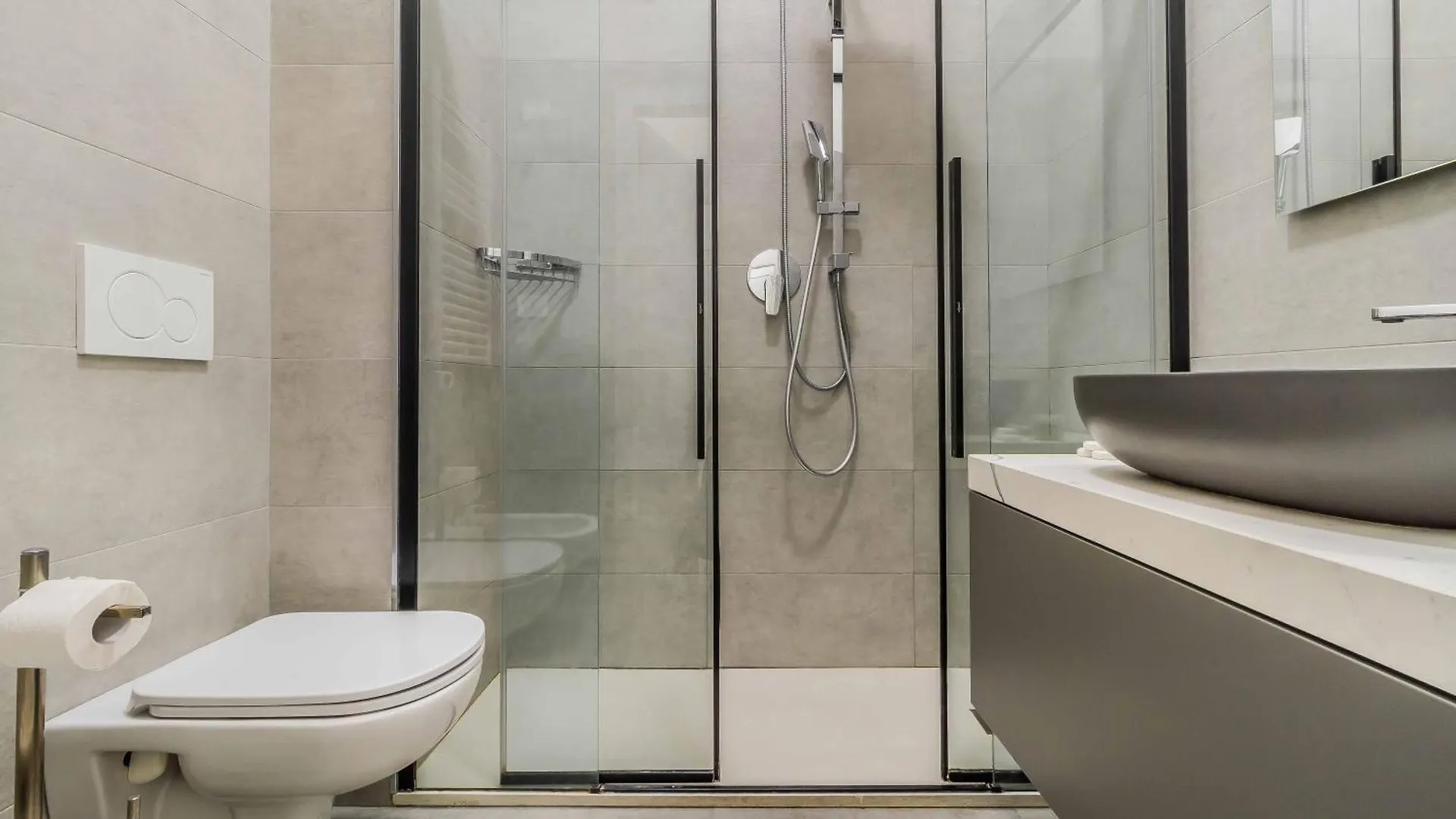 Domusmi Veniero 12 Daire Milano