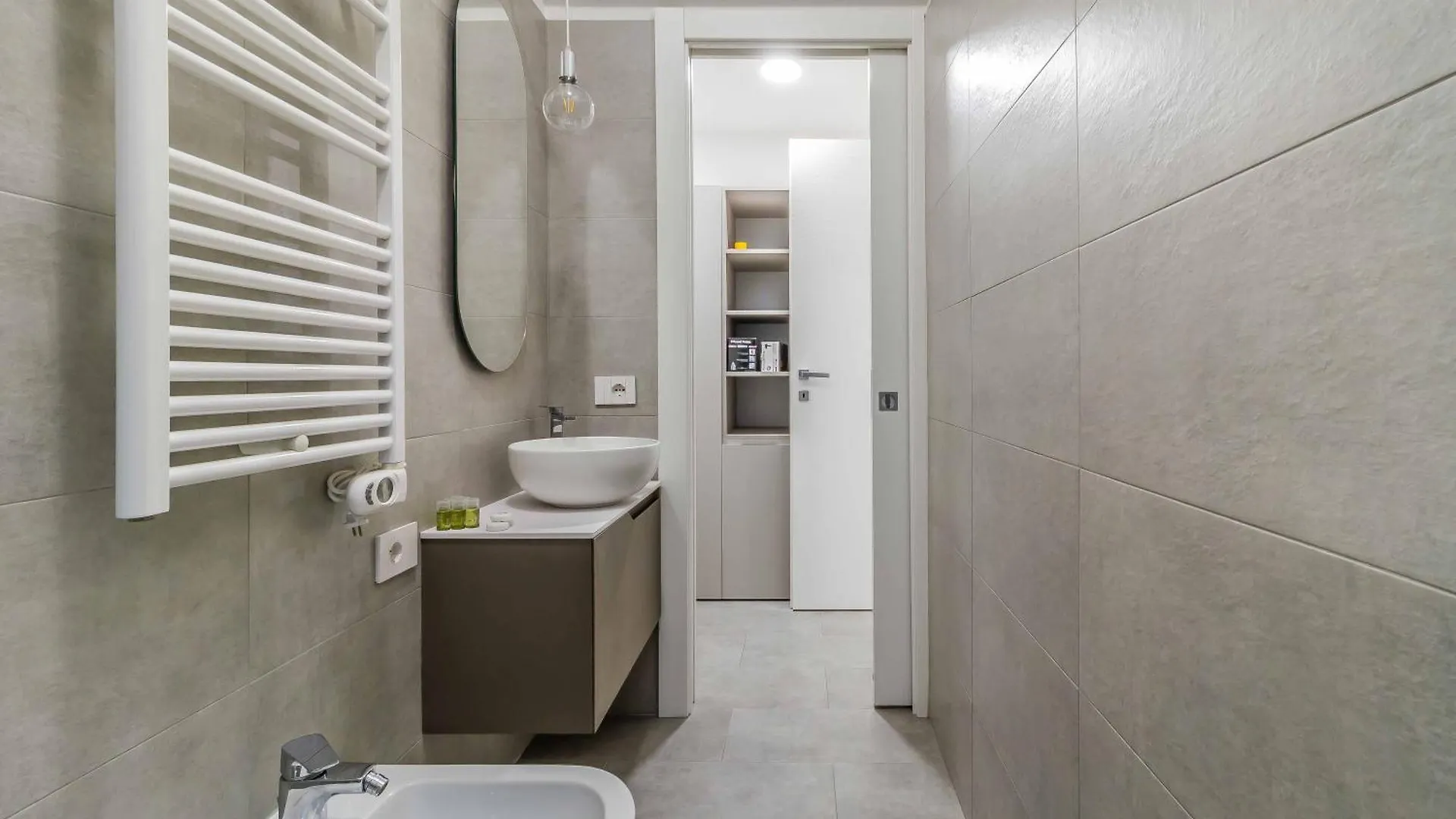 Domusmi Veniero 12 Daire Milano İtalya